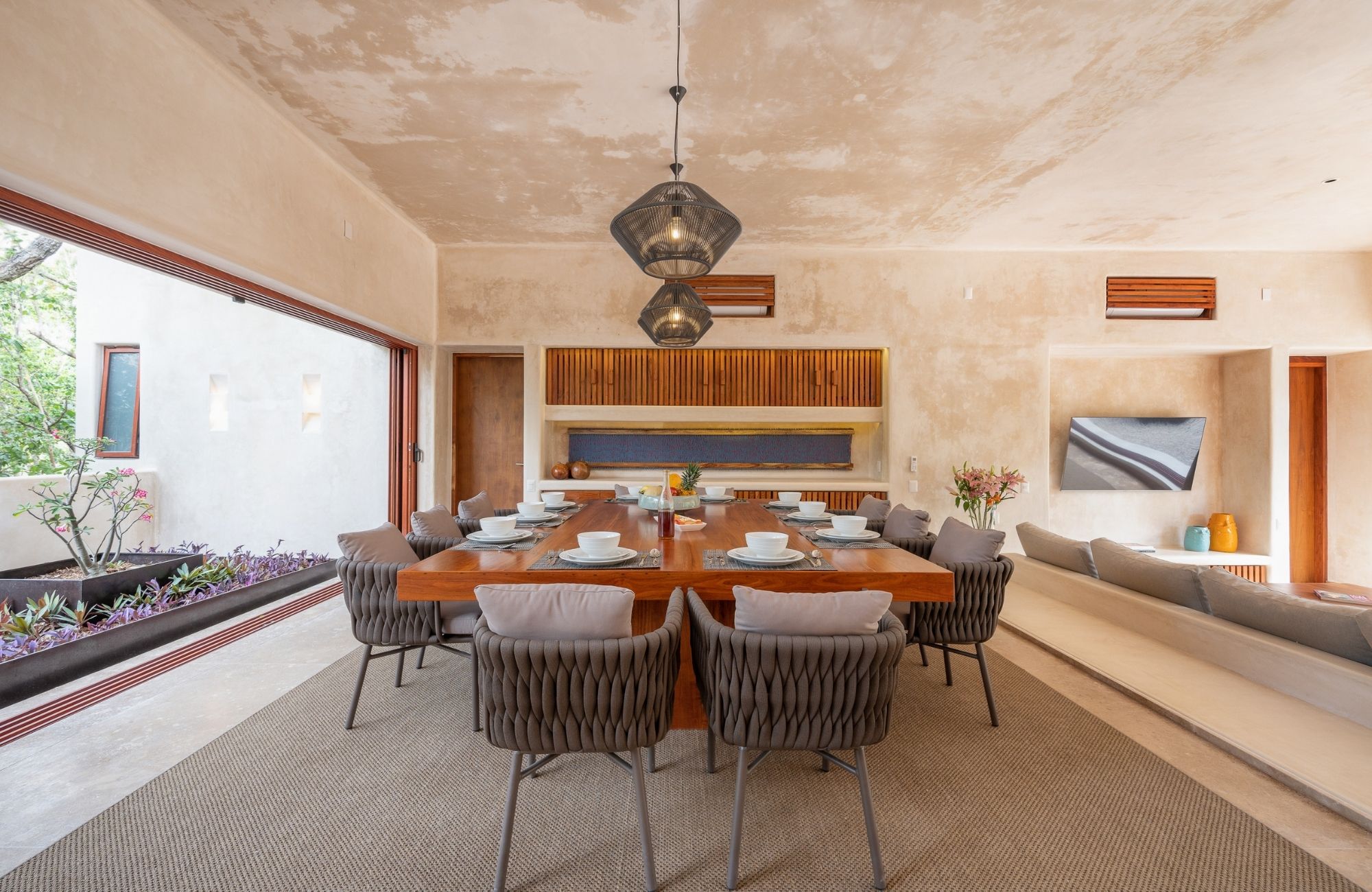 Condos For Sale in Tulum, Quintana Roo, Mexico - 102 -06 Venta de Residencias de Lujo en Tulum, Quintana Roo, México.
